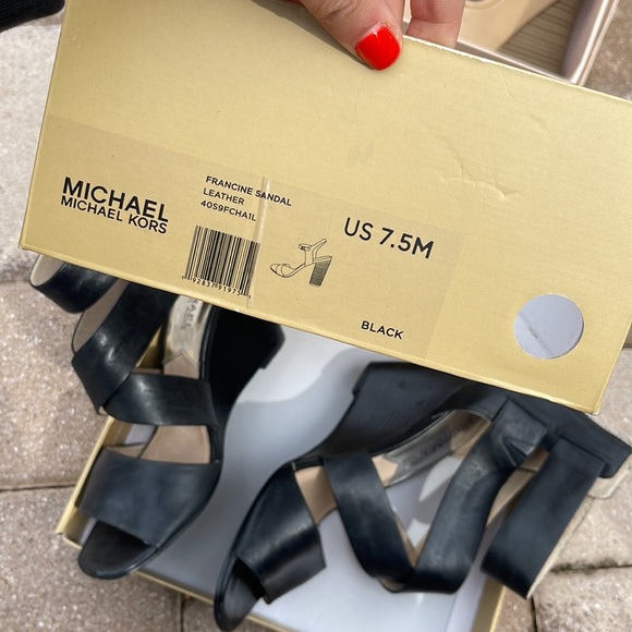 MICHAEL KORS WEDGES - Picture 8 of 10